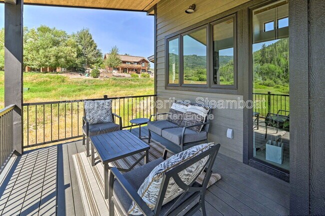 Building Photo - 30610 Boot Ct