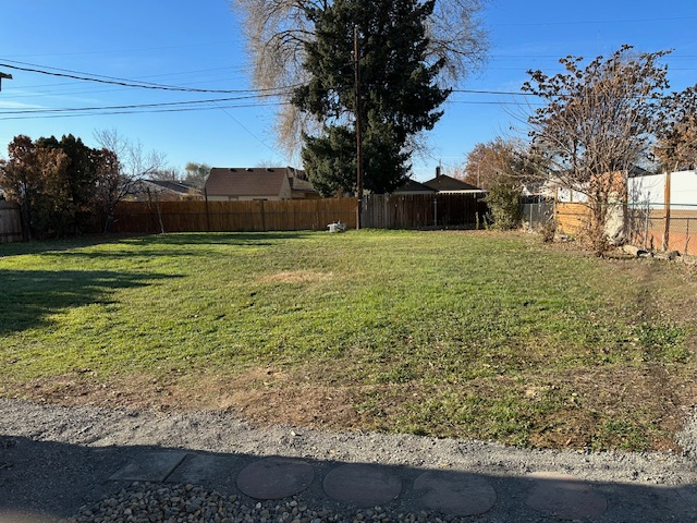 Building Photo - 810 N 24th Ave