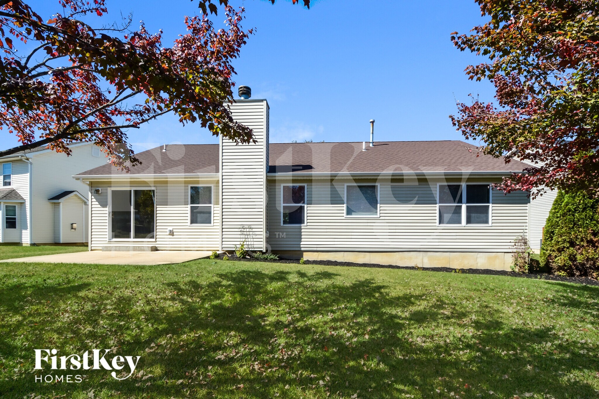 Building Photo - 310 Rustic Oaks Dr