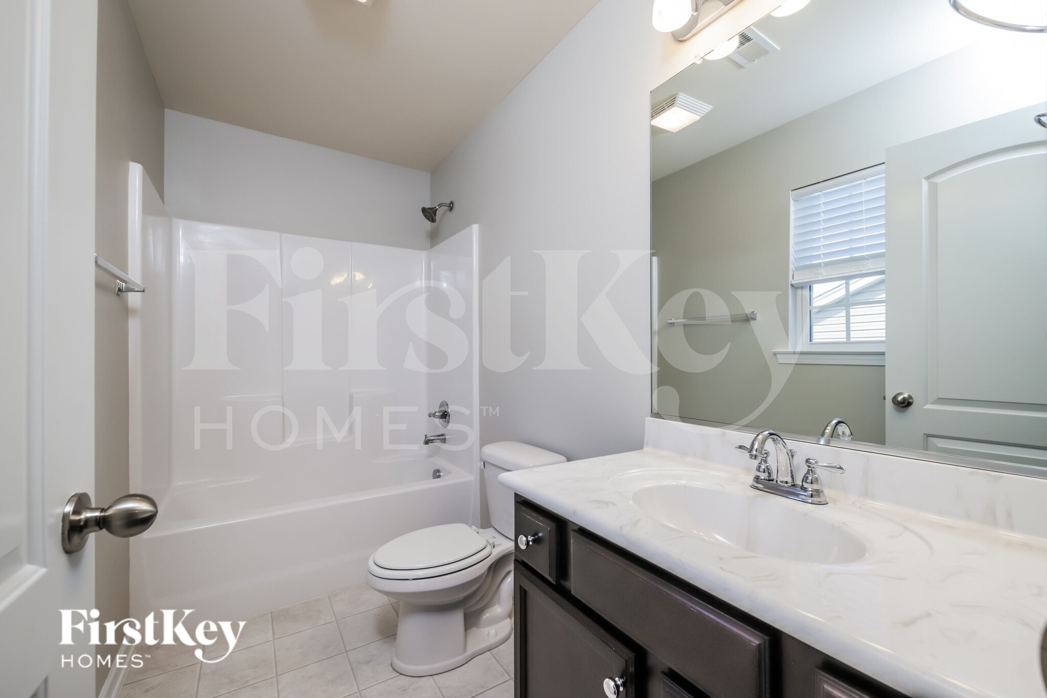 Building Photo - 5721 Midstream Cir