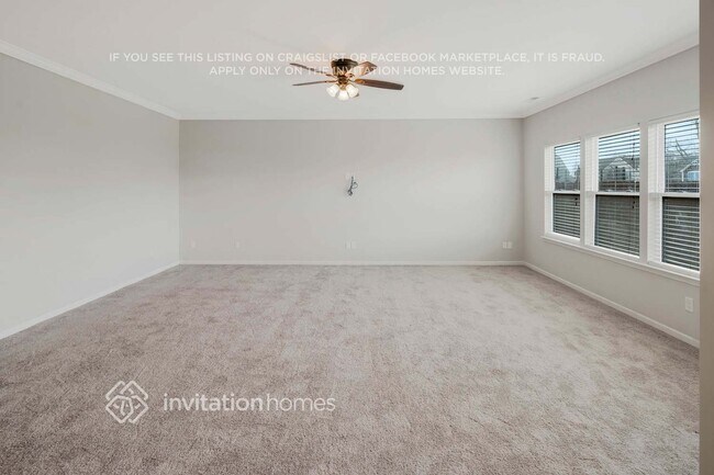 Building Photo - 10225 Snowbell Ct