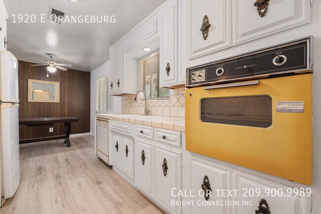 Building Photo - 1920 E Orangeburg-