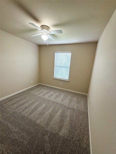 Building Photo - 2311 Norwood Rd