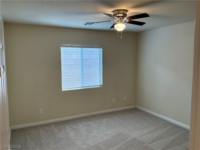 Building Photo - 5415 Blue Oat Ave