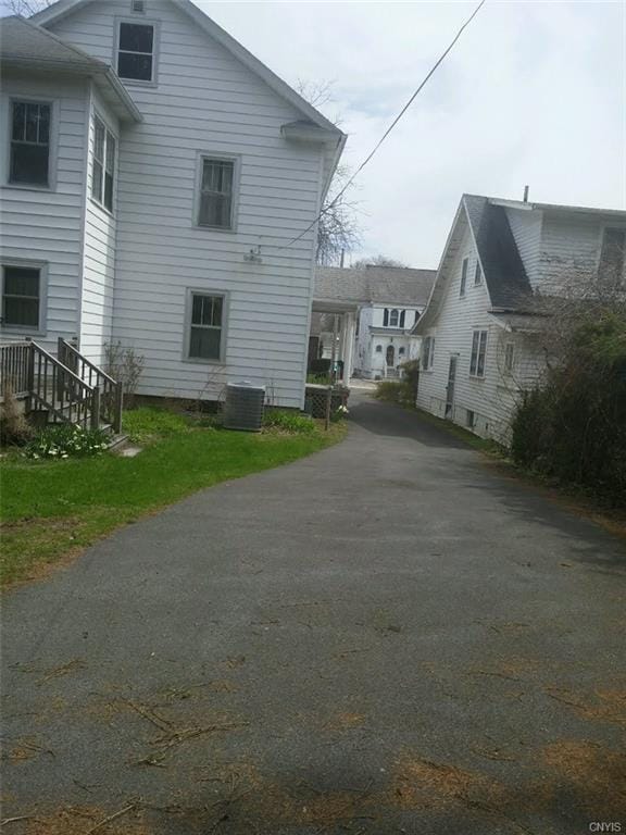 Building Photo - 453 Wendell Terrace