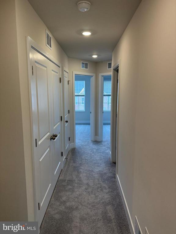 Building Photo - 125 Brashear Ct