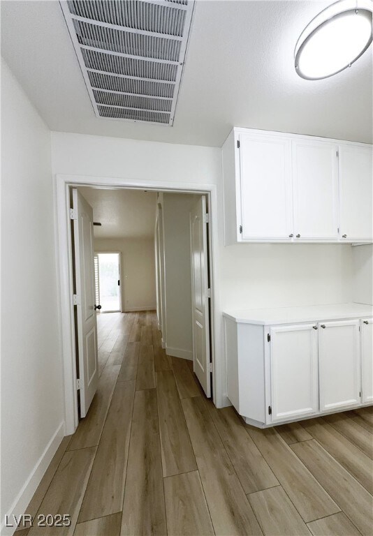 Building Photo - 1738 Navarre Ln