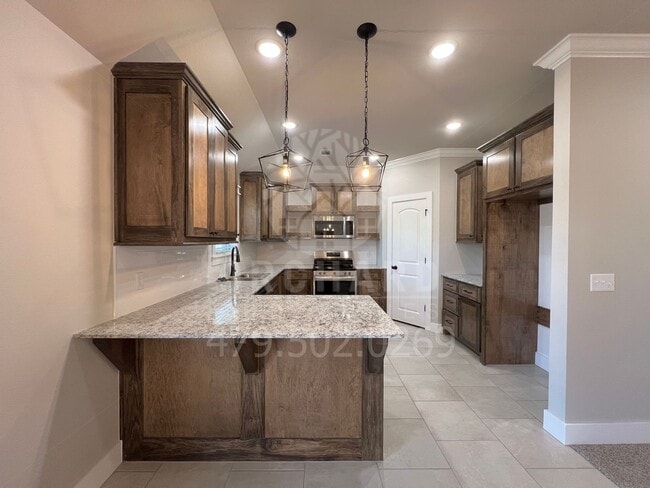 Building Photo - Single Family Home - Stunning Huntley Plan