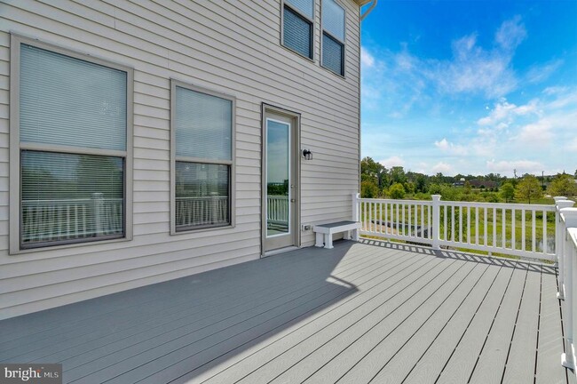 Building Photo - 42502 Dogwood Glen Square