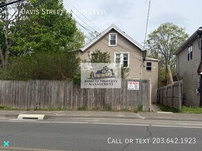 Building Photo - 191 Davis St