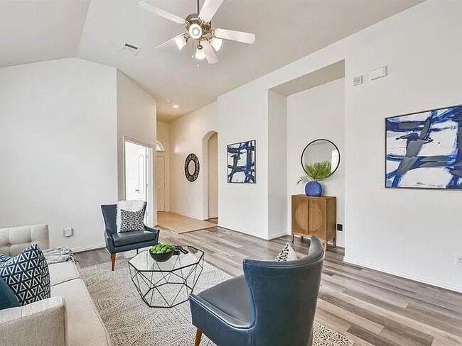 Building Photo - 2125 Sand Ridge Dr
