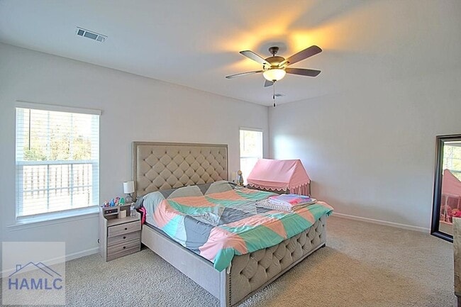 Building Photo - 1104 Marne Blvd