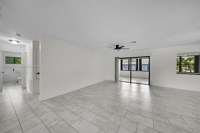 Building Photo - 1321 Frizzell Ln NW
