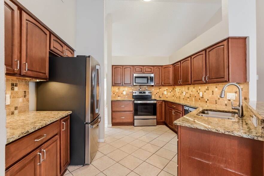 Building Photo - 628 Wechsler Cir