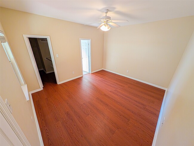 Building Photo - 21335 Sweet Grass Ln