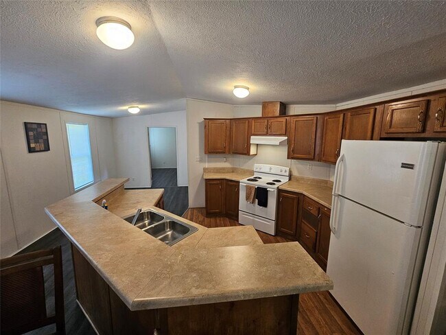 Building Photo - 1225 Osteen St