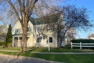 Building Photo - 2 S Franklin St