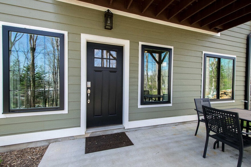 Building Photo - 2324 Greater Druid Hills Blvd