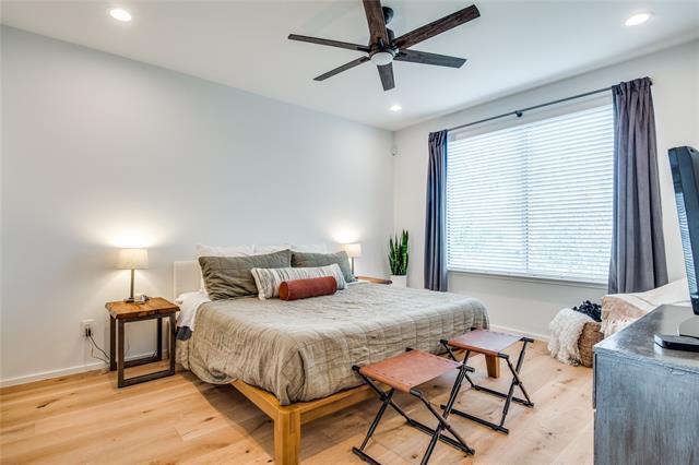 Building Photo - 5923 Hudson St