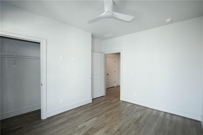 Building Photo - 96 Sheridan Dr NE