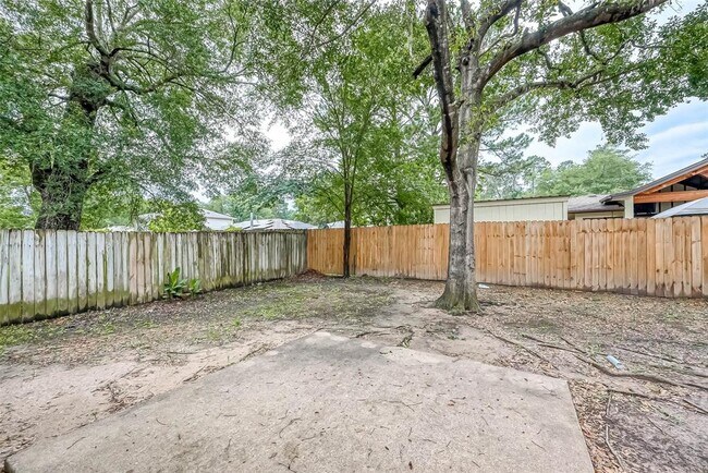 Building Photo - 28811 Stapleford St