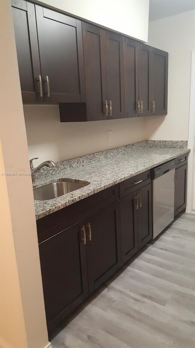 Building Photo - 265 SW 7th St