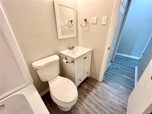 Building Photo - 4127 Oakdell Ave