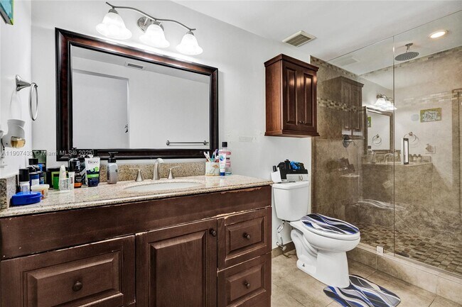 Building Photo - 4736 NW 90th Ave