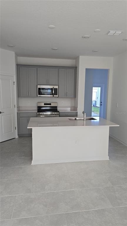 Building Photo - 1839 Flourish Ave