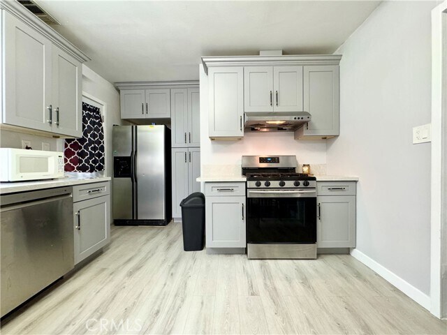 Building Photo - 18448 Farjardo St