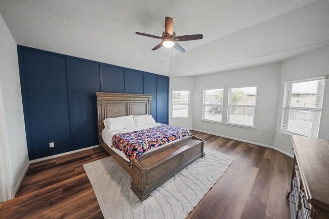 Building Photo - 3037 Beringer Blvd