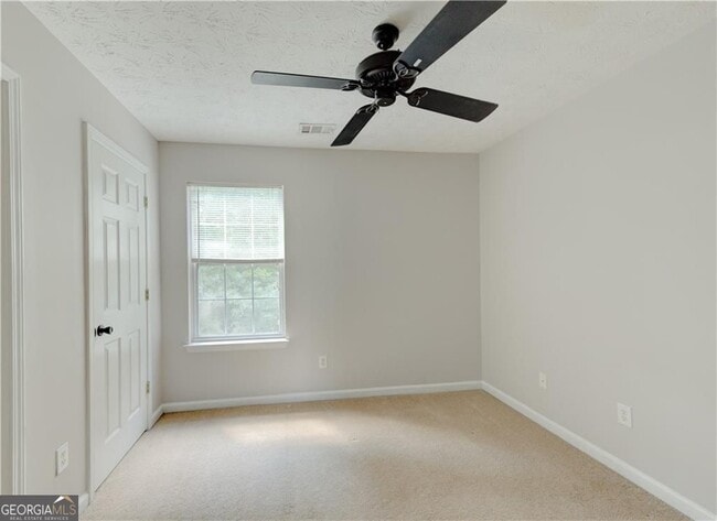 Building Photo - 1795 Stoneoak Cir