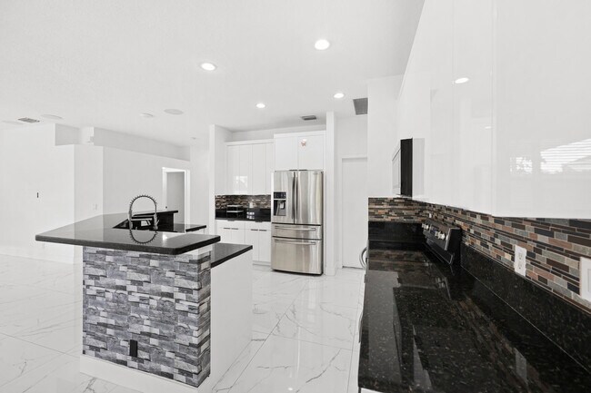 Building Photo - 1209 Olympic Cir