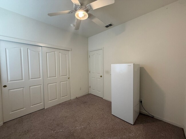 Building Photo - Beautiful 3bd/2ba Natomas Home with 2 Car Garage!