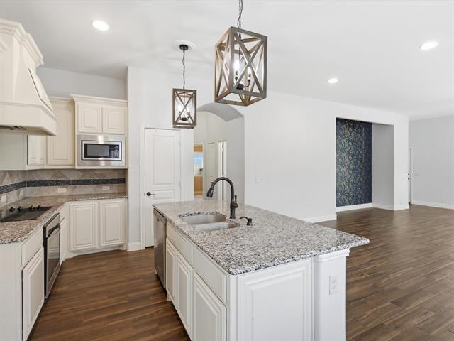 Building Photo - 8113 Spitfire Trail