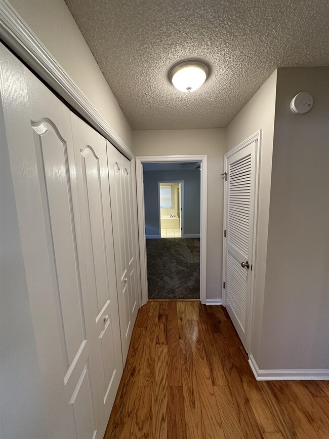 Building Photo - 5035 Mint Hill Ct