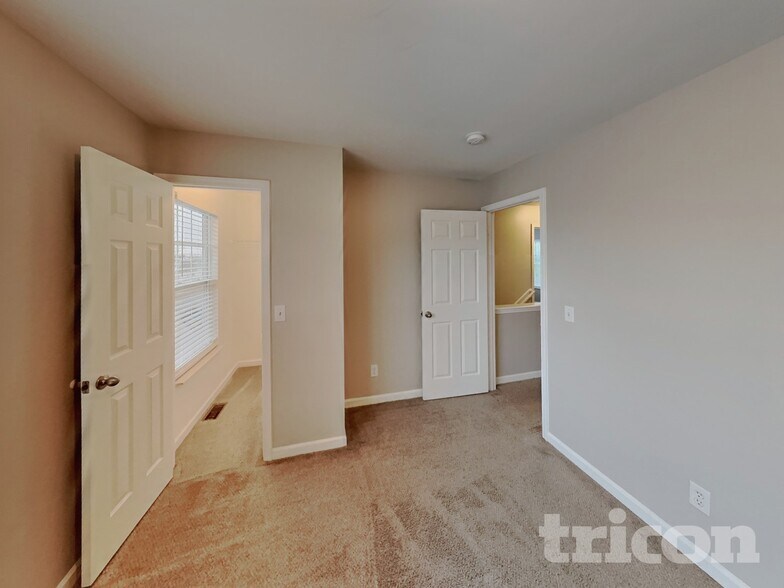 Building Photo - 2187 Erin Ln