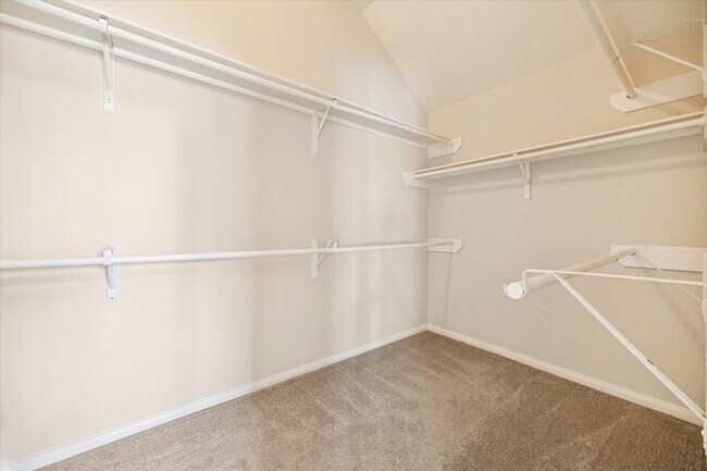 Building Photo - 6227 Sentry Park Ln