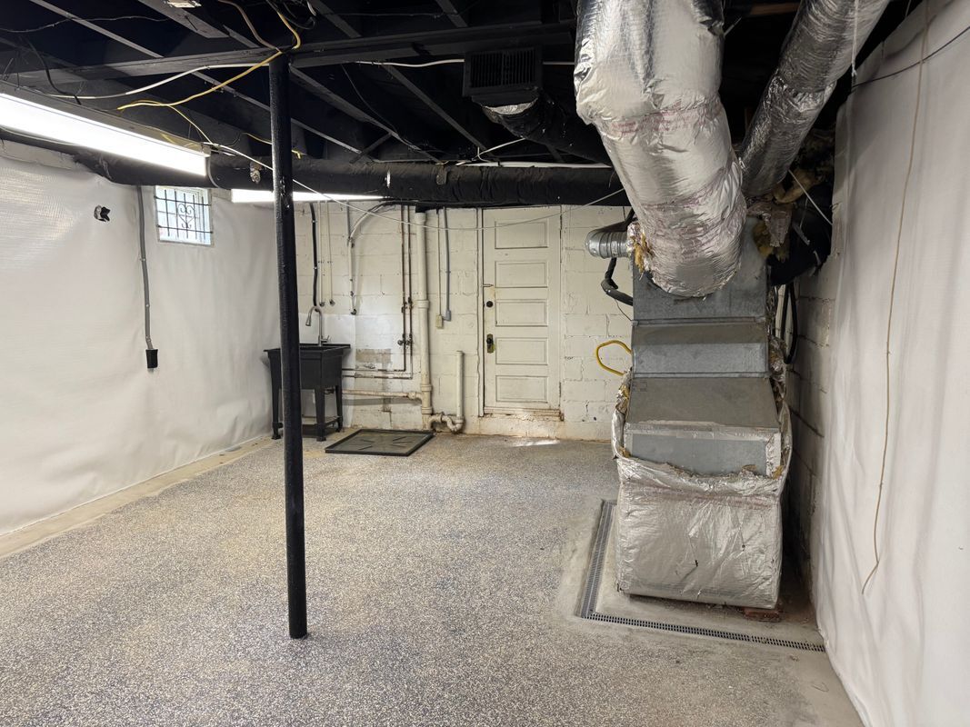 Building Photo - 1015 Avondale Ave SE