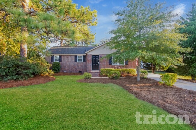 Building Photo - 325 Cinda Leigh Dr