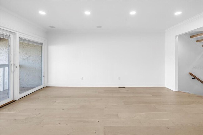 Building Photo - 1355 Pinellas Bayway S