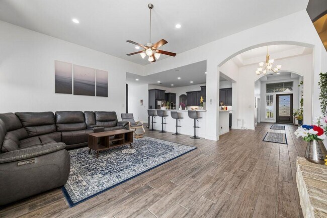 Building Photo - 504 Montalcino Ln