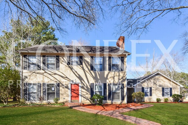 Primary Photo - Beautiful Home in Point Mallard Estates