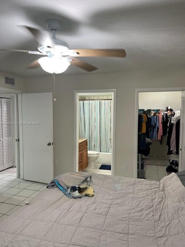 Building Photo - 505 NW 72nd Ave