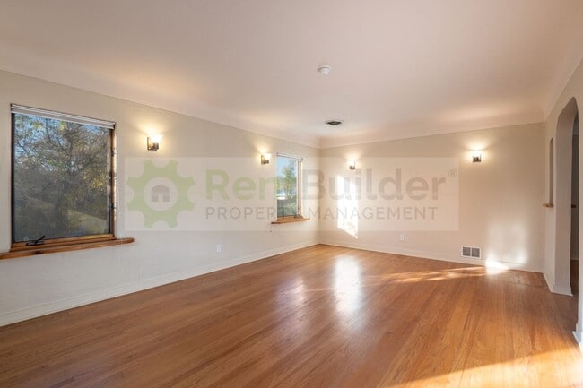 Building Photo - CALL US TODAY AT (505) 892-4400 TO SCHEDULE A CONVENIENT SHOWING