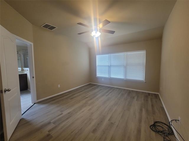 Building Photo - 2793 Cresent Lake Dr