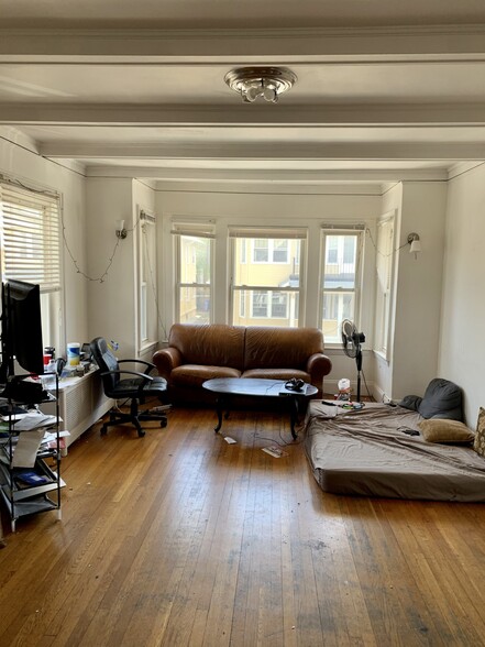 Building Photo - 17 Boulevard Ter