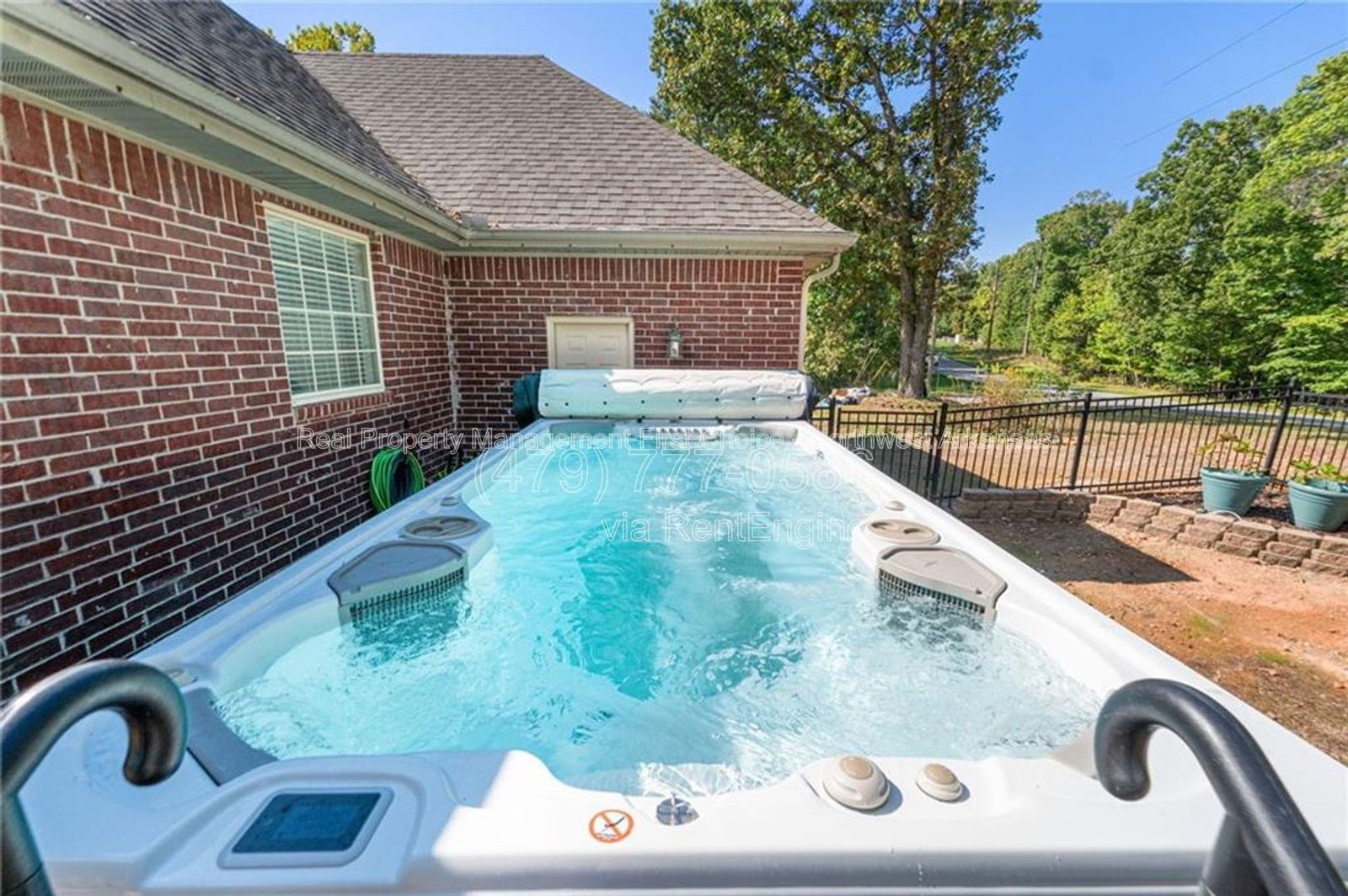 Building Photo - 1 Dent Ln