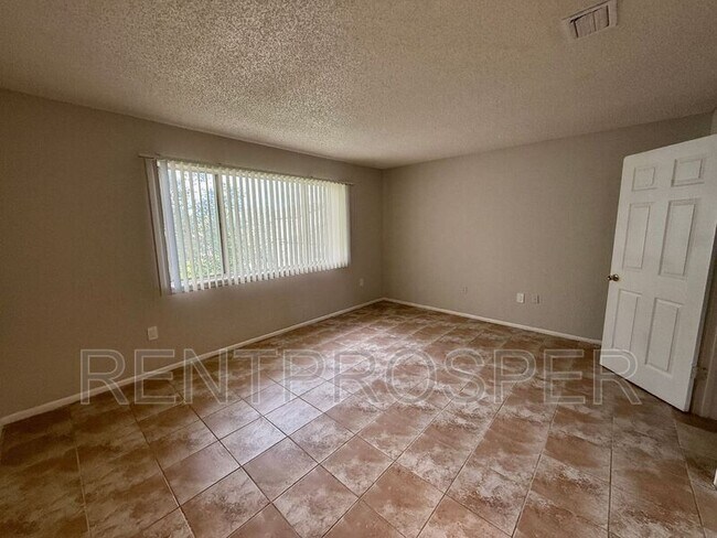 Building Photo - 4267 S Semoran Blvd