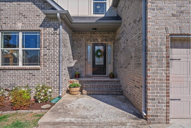 Building Photo - 1138 NJA Tate Dr